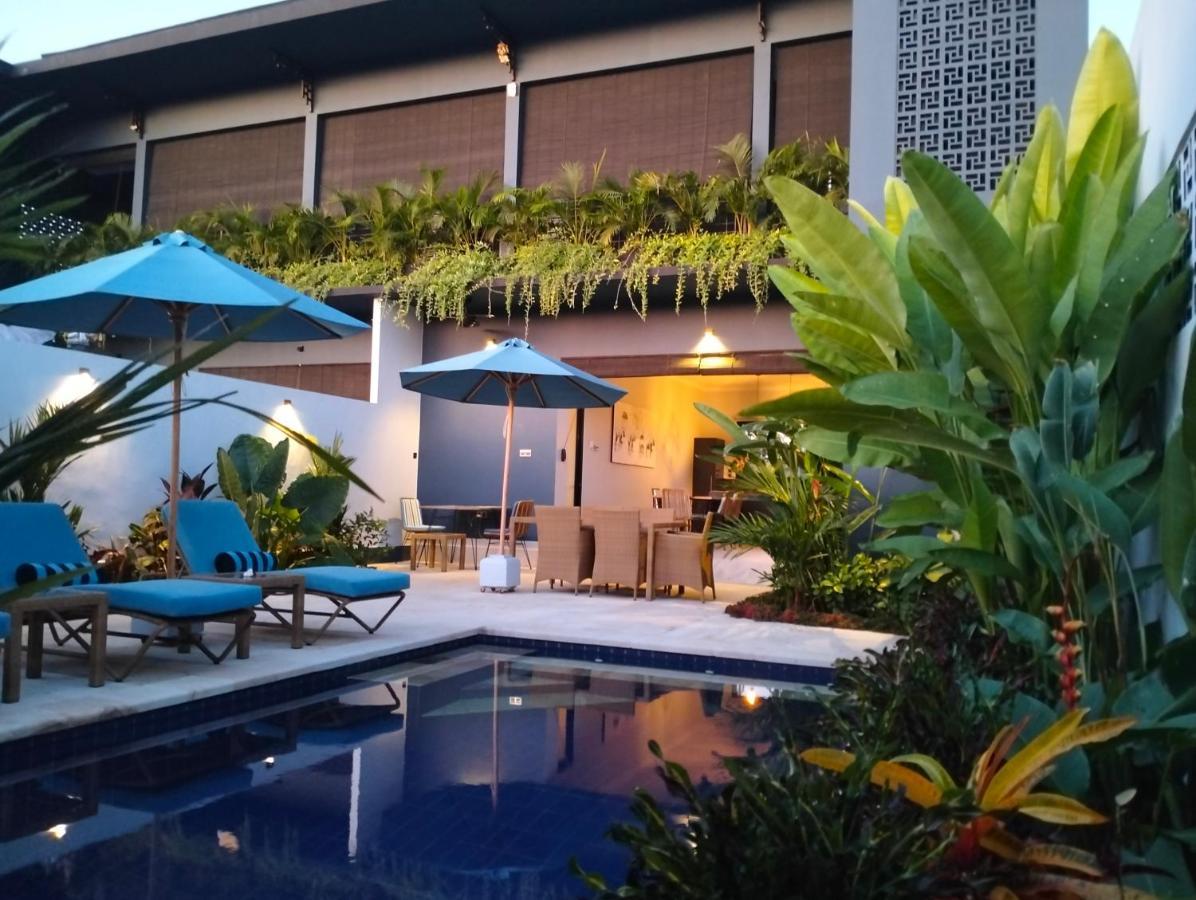 Villa Bintang Lovina  Exterior photo